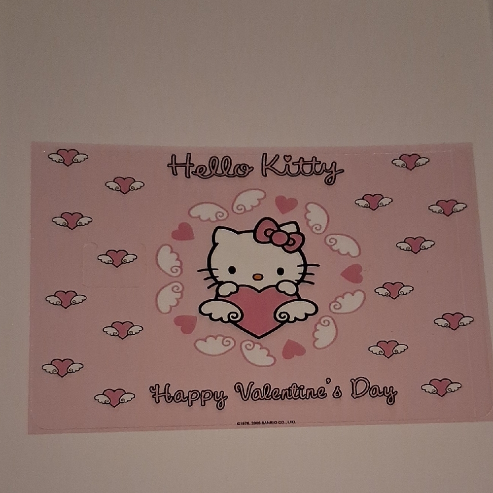 Hello Kitty Valentine's Dedit Card Cover